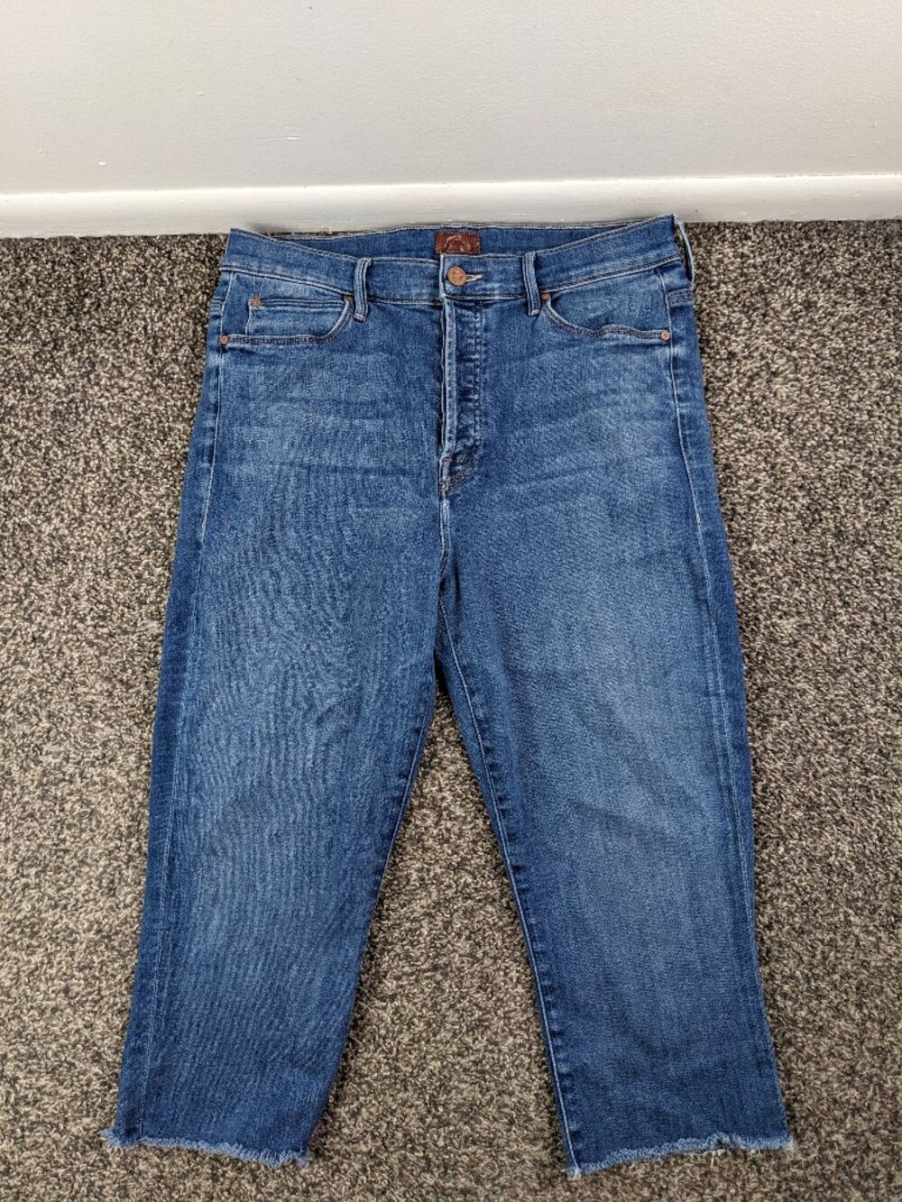Mother Jeans Stunner Knicker Fray Crop Home Before Dawn Capri Button Fly Size 32
